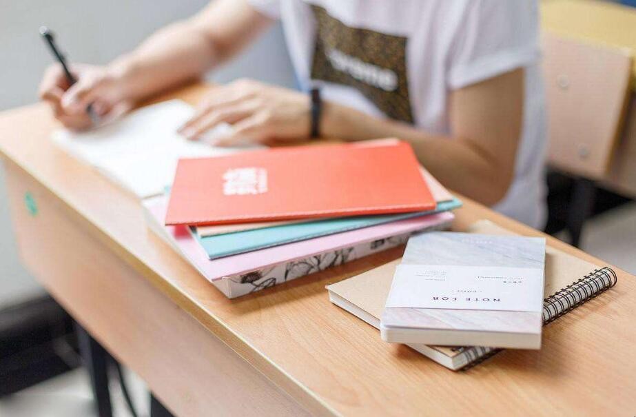 在职研究生怎么样.jpg 在职研究生怎么样.jpg