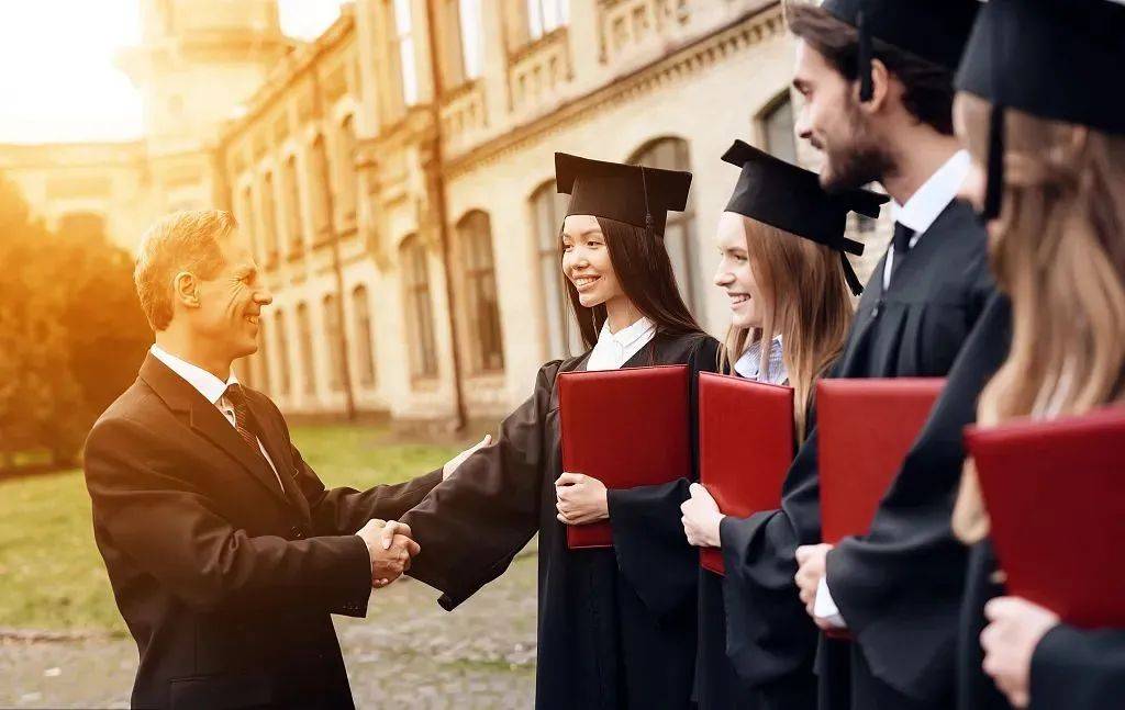 非统招医学在职研究生报名.jpg 非统招医学在职研究生报名.jpg