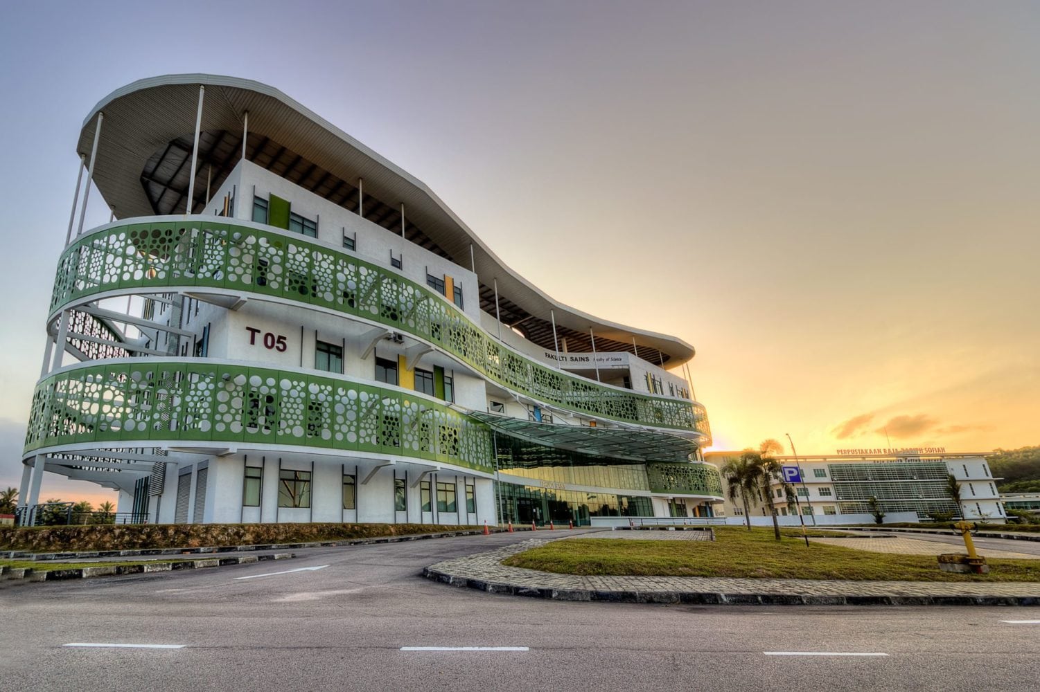 马来西亚理工大学 马来西亚理工大学