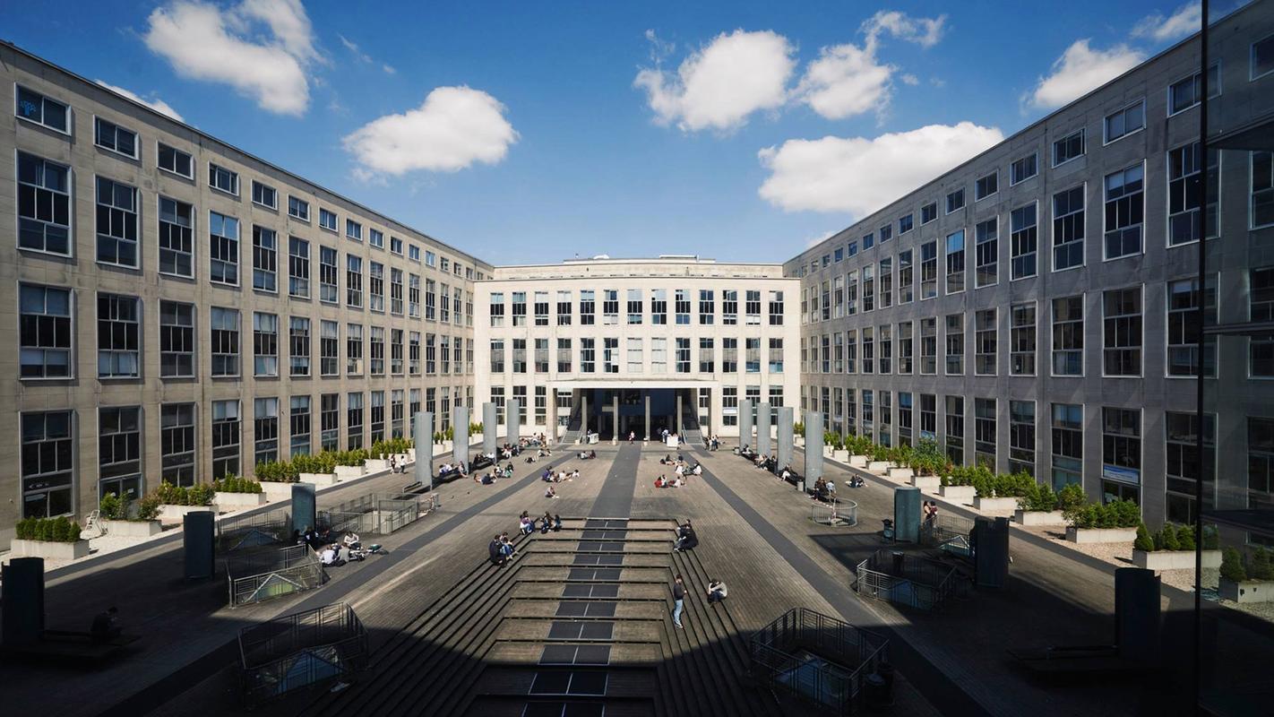 法国布雷斯特高等商学院